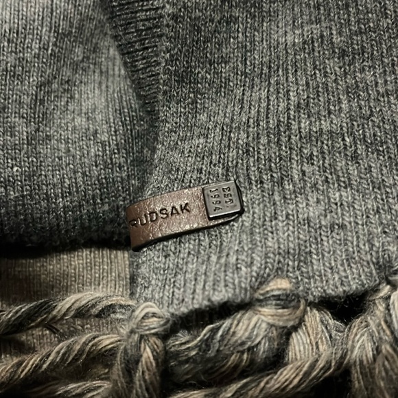 Women’s RUDSAK Fringe Pocket Scarves 🧣 - Picture 11 of 11